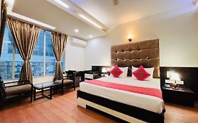 Hotel Anand Retreat